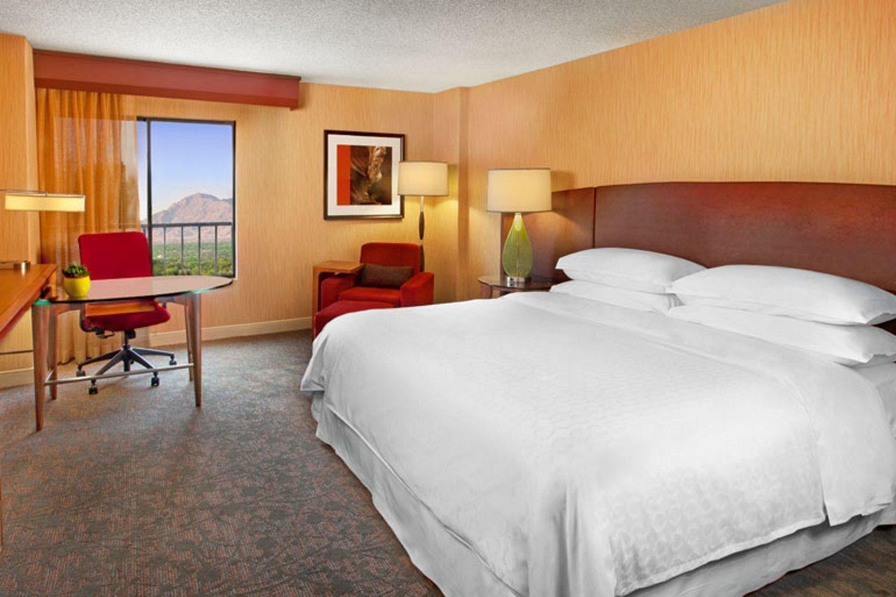 Sheraton Albuquerque Airport Hotel Екстер'єр фото