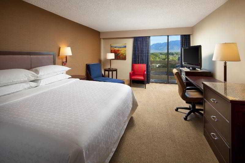Sheraton Albuquerque Airport Hotel Екстер'єр фото